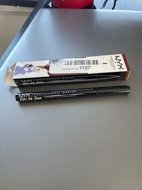 bNIB NYX Epic Ink Liner Pen - in brown